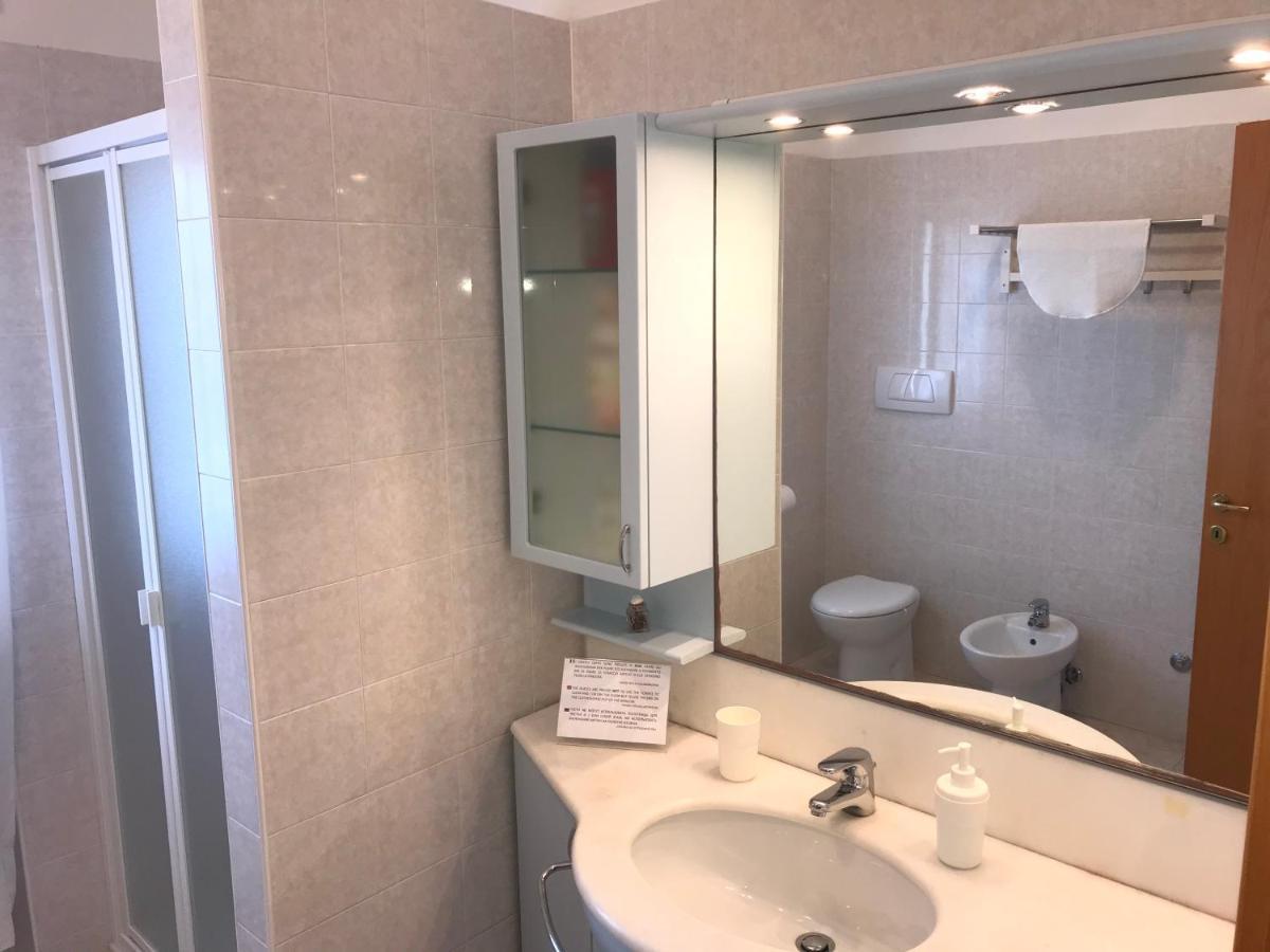 Residenza D'Agnese Lägenhet Montesilvano Marina Exteriör bild