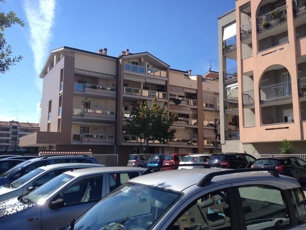 Residenza D'Agnese Lägenhet Montesilvano Marina Exteriör bild