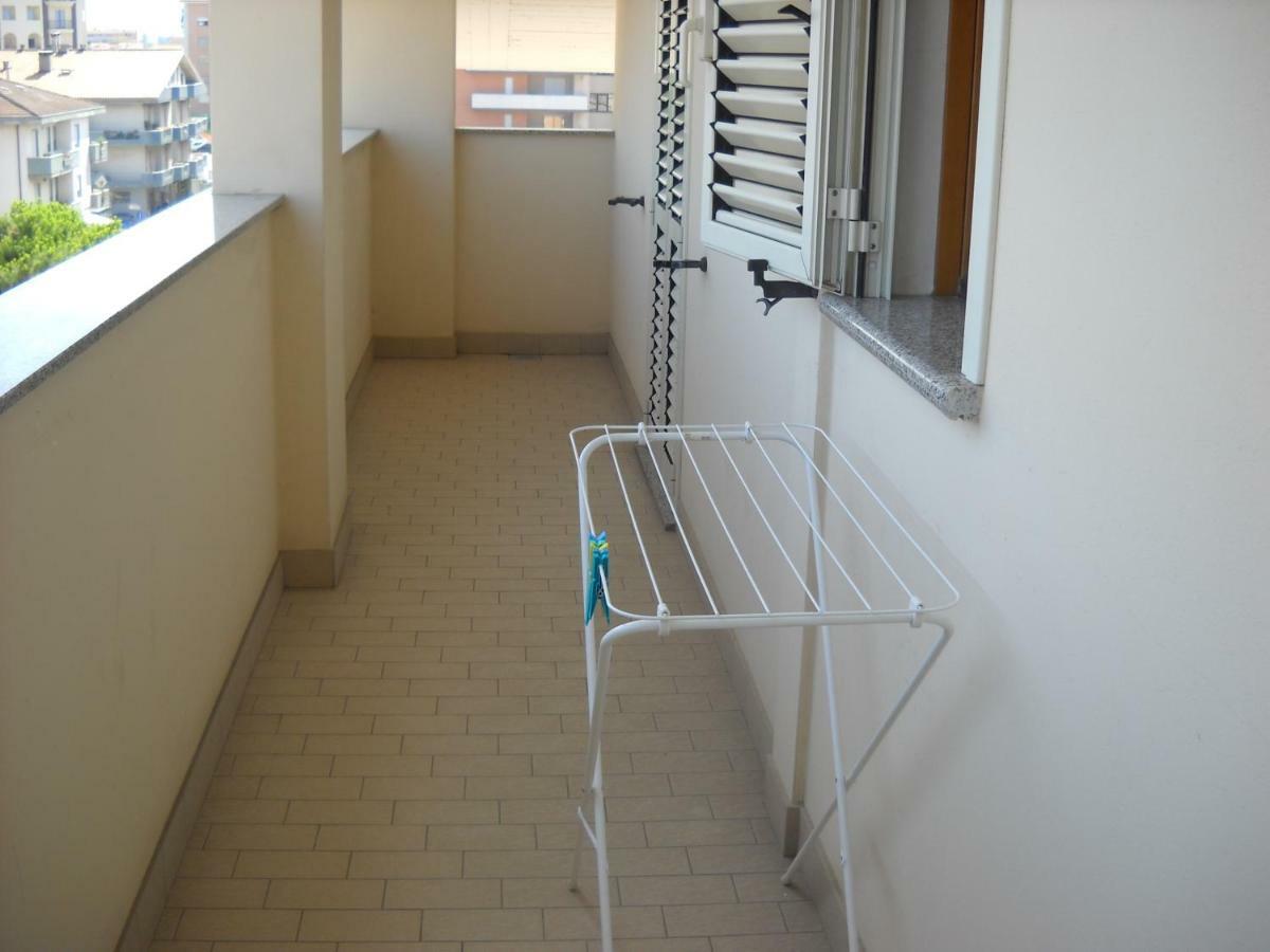 Residenza D'Agnese Lägenhet Montesilvano Marina Exteriör bild